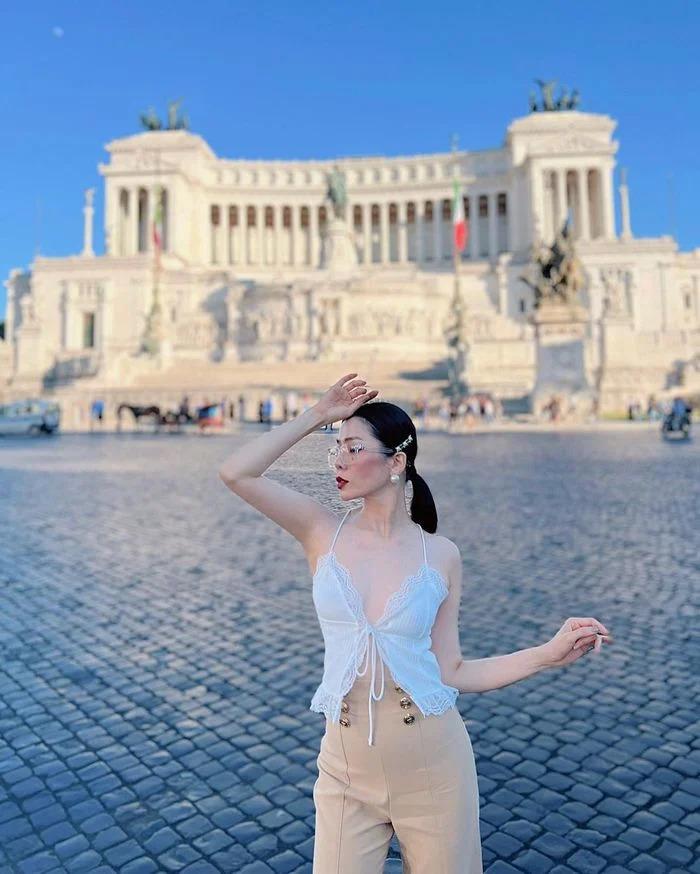 Loạt mỹ nhân U50 chuộng mốt cưa sừng làm nghé-2