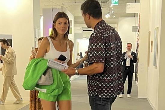 Huyền thoại bóng đá Đức hẹn hò với bạn của con trai quá cố