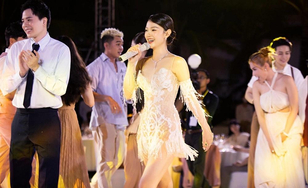 Nhìn Minh Hằng hát trong đám cưới, netizen nhắc tặng CD nhạc đen-5