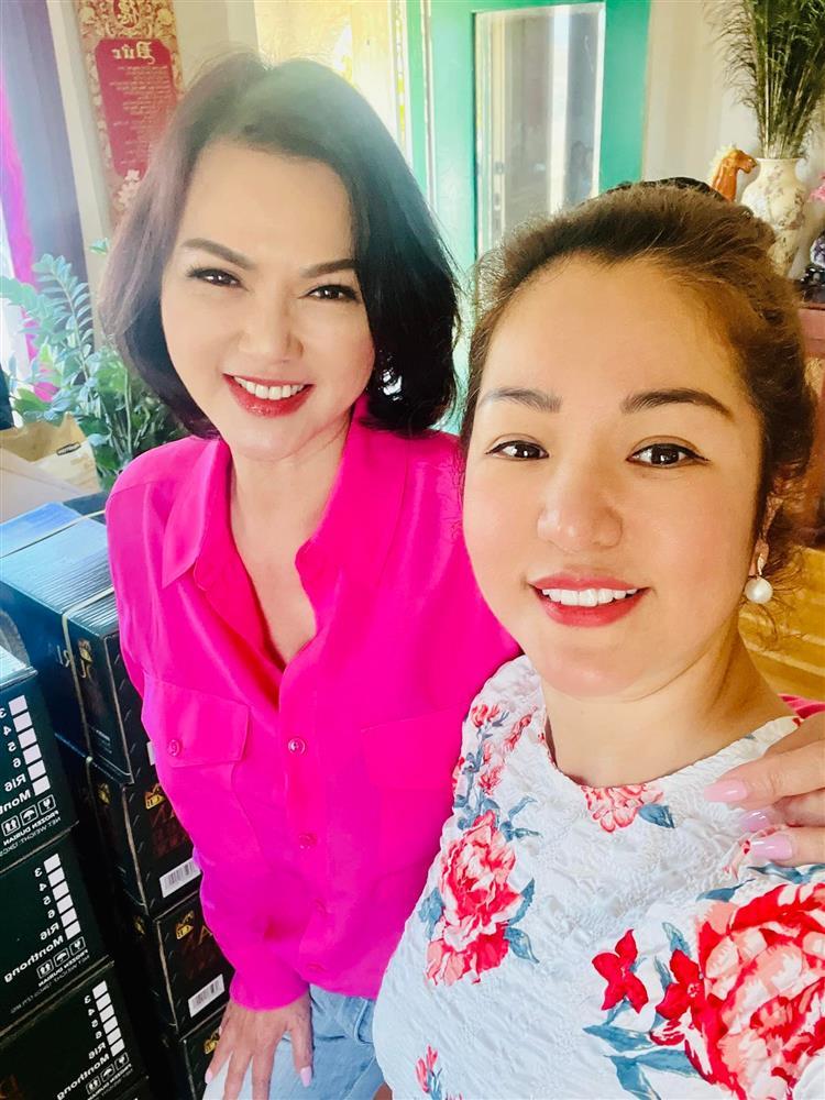 Tin showbiz Việt ngày 19/6: Hoa hậu Thùy Tiên đọ sắc 2 mẹ bỉm-11