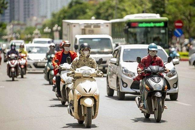 Hôm nay nắng nóng 39 độ C tiếp tục phủ khắp Bắc Bộ, Trung Bộ-2