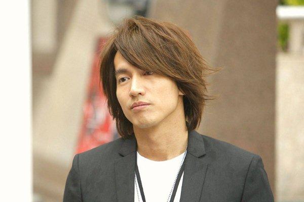 Ngỡ ngàng ngoại hình hack tuổi của thủ lĩnh F4 Ngôn Thừa Húc khi đã U50-6