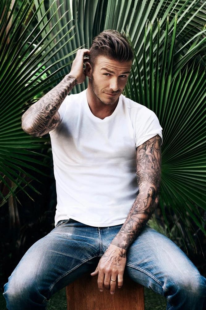 David Beckham gây sốt vì ở lại kê dọn bàn ghế sau sự kiện-4