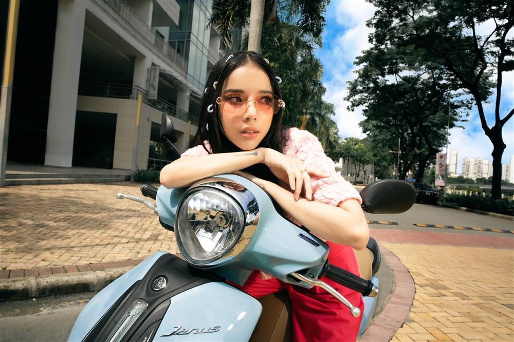 Lyly ‘phải lòng’ Yamaha Janus-4