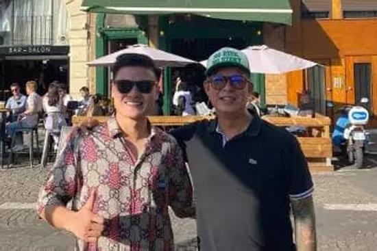 Người đại diện hé lộ nóng loạt tin đồn liên quan đến Quang Hải