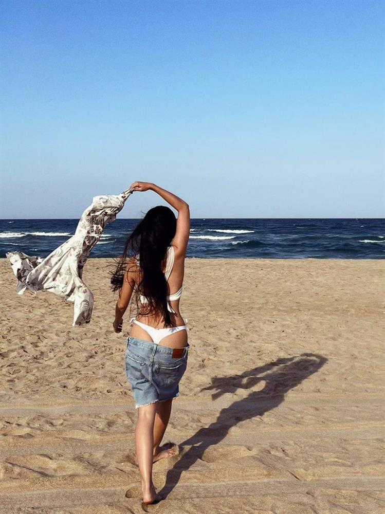 Hiền Thục mặc váy cô dâu sau 21 năm làm mẹ đơn thân, sắp lên xe hoa?-6