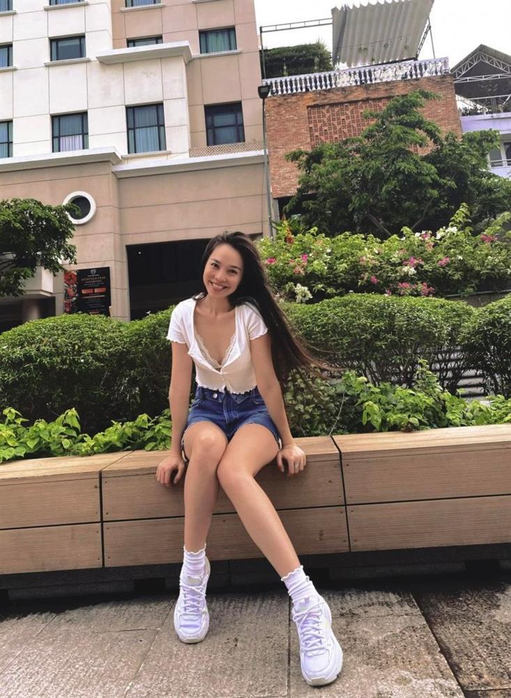 Hiền Thục mặc váy cô dâu sau 21 năm làm mẹ đơn thân, sắp lên xe hoa?-8