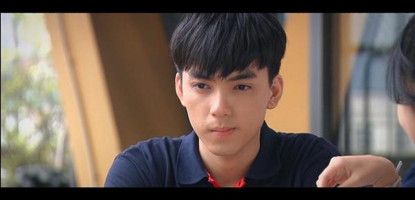 Dàn sao trẻ Lối Nhỏ Vào Đời: Trai xinh gái đẹp, diễn xuất tranh cãi-2