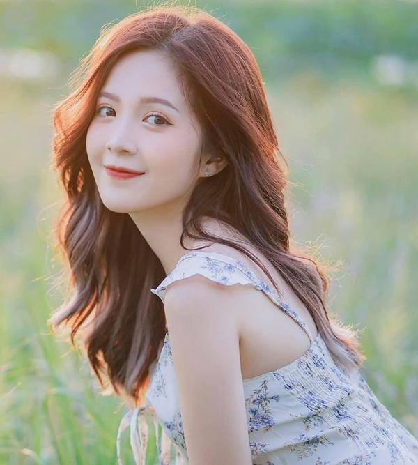 Dàn sao trẻ Lối Nhỏ Vào Đời: Trai xinh gái đẹp, diễn xuất tranh cãi-13