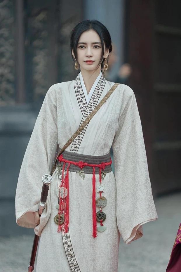 Angelababy lần đầu nhắc tới scandal ăn giả-2