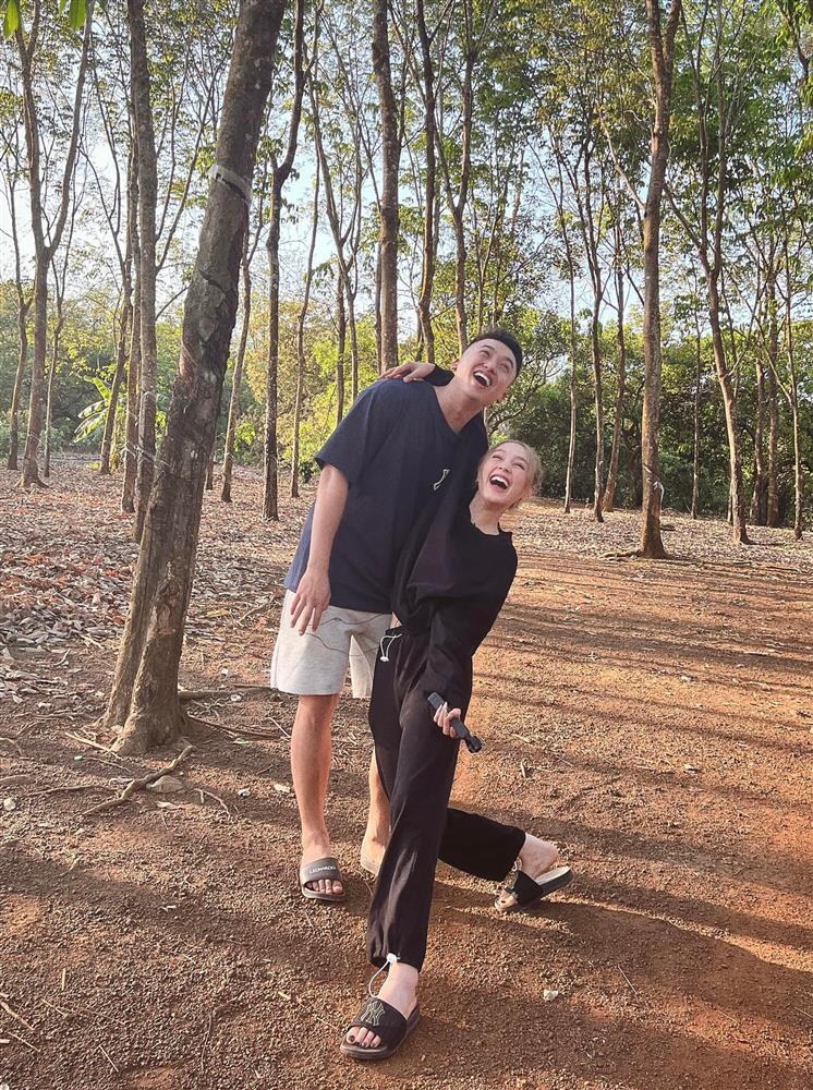 Anh trai Xoài Non hiếm hoi lộ diện, xuýt xoa mặt cực phẩm-3