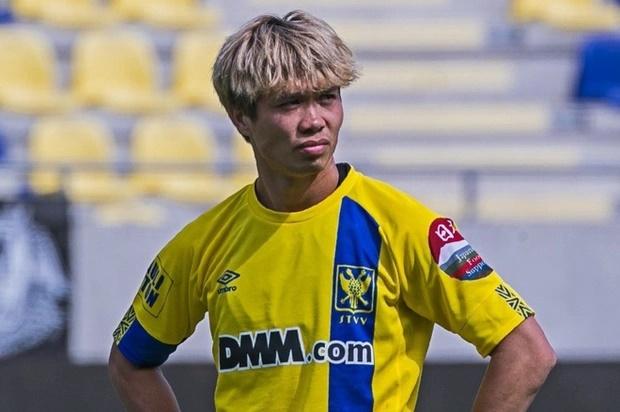 Hạ cánh ở Pháp, có 2 điều giúp Quang Hải vượt dớp đen Công Phượng-2