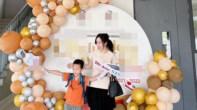 Khoe ảnh vi vu du lịch, giật mình gương mặt U35 của Ly Kute-8