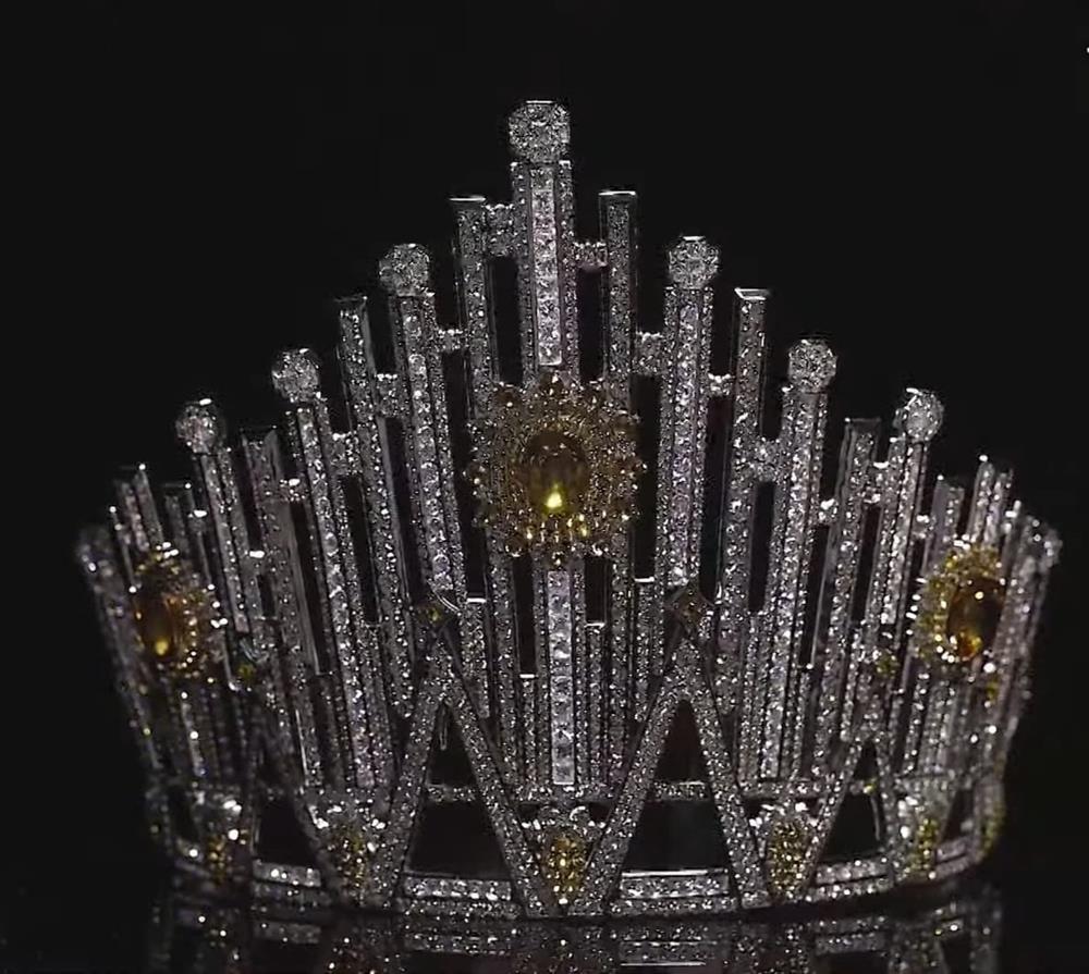 2.137 viên kim cương, vương miện Hoa hậu Hoàn vũ VN đắt cỡ nào?-4