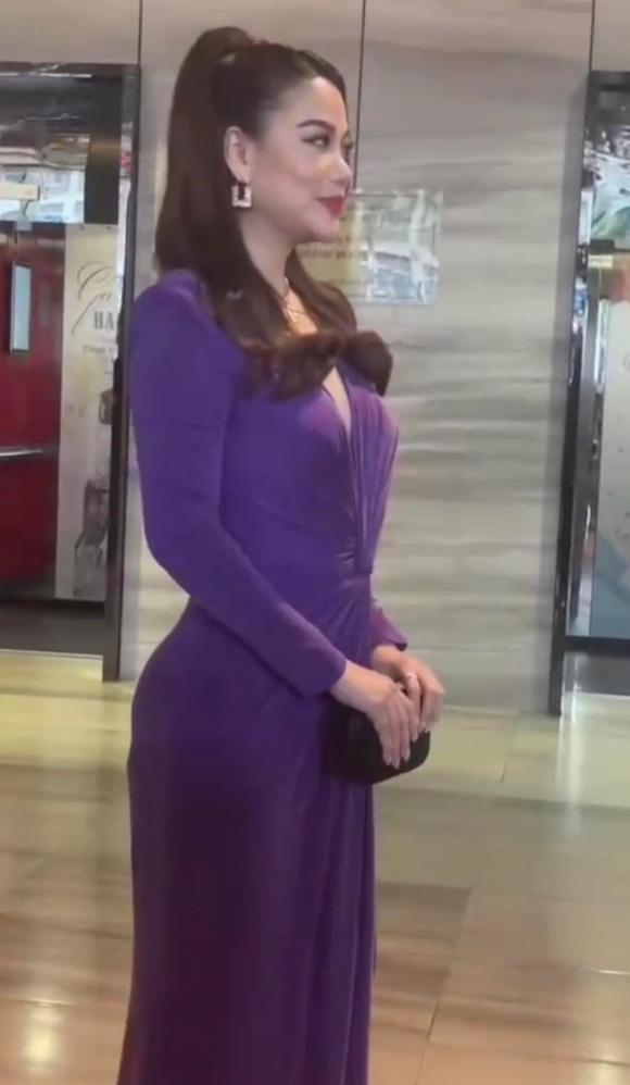 Trương Ngọc Ánh lùn một mẩu qua camera thường, visual gây chú ý-2