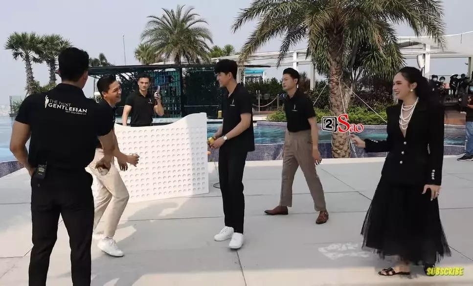 Trương Ngọc Ánh lùn một mẩu qua camera thường, visual gây chú ý-8