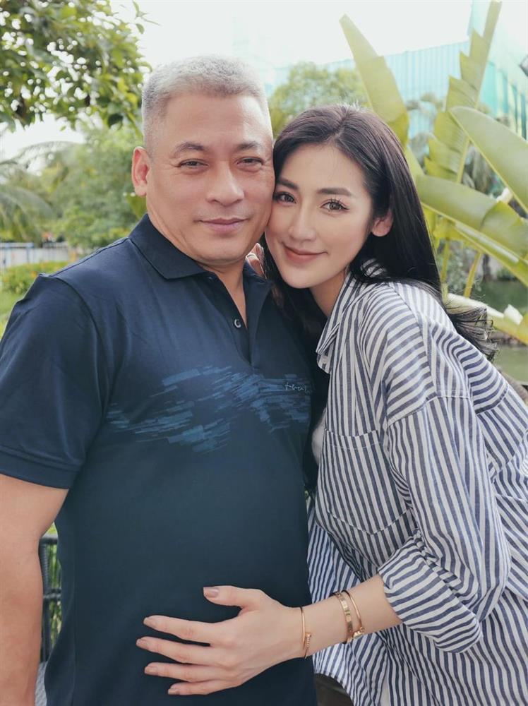 Tin showbiz Việt ngày 21/6: Diễm Hương gặp Quang Huy giữa ồn ào-10