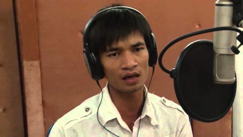 Lệ Rơi từng bán nhà trả nợ, về quê làm công nhân giờ ra sao?-1