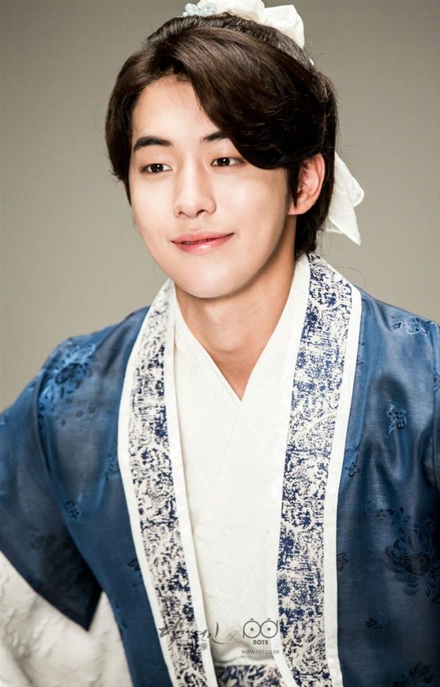 Nam Joo Hyuk: Trai ngoan trên phim, ngoài đời ngập phốt-3