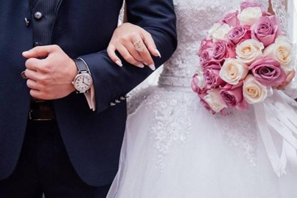 Ngoại tình trả đũa chồng, 1/2 số phụ nữ không hề giấu giếm việc này!-2