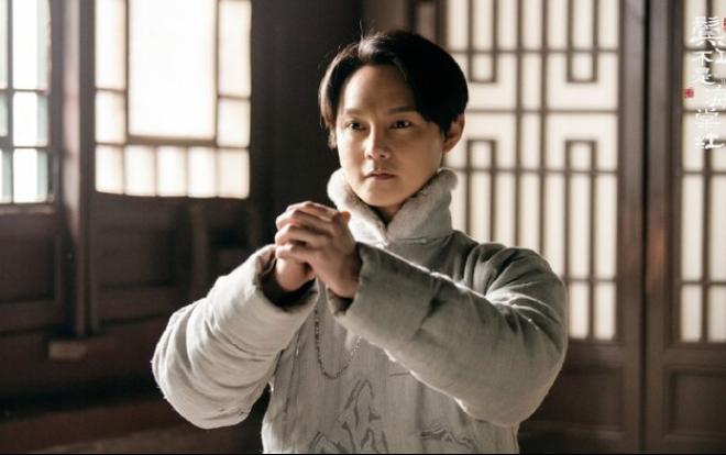 Sao đam mỹ Doãn Chính lộ ảnh khóa môi bạn đồng giới-6