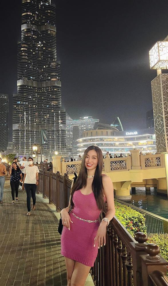 Tin showbiz Việt ngày 22/6: Duy Uyên (Mắt Ngọc) khoe bầu vượt mặt-6