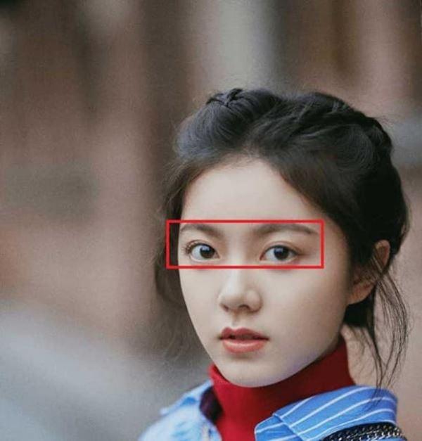 Phụ nữ có 5 điểm này trên khuôn mặt thì càng về già càng đẹp-5