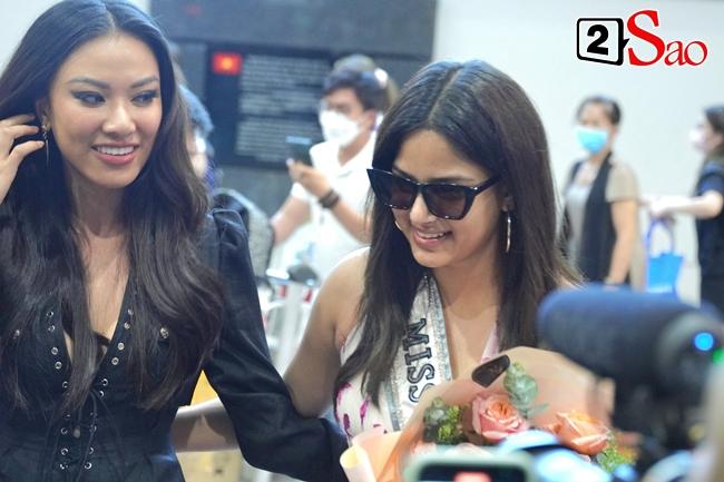 Antifan miệt thị ngoại hình Kim Duyên và Miss Universe 2021, Catriona Gray nói gì?-2