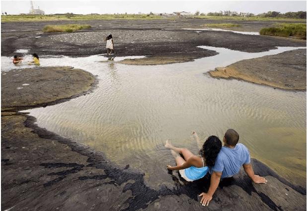 Hồ bất thường nhất thế giới: Không nhiều nước nhưng nơi nào cũng muốn-7