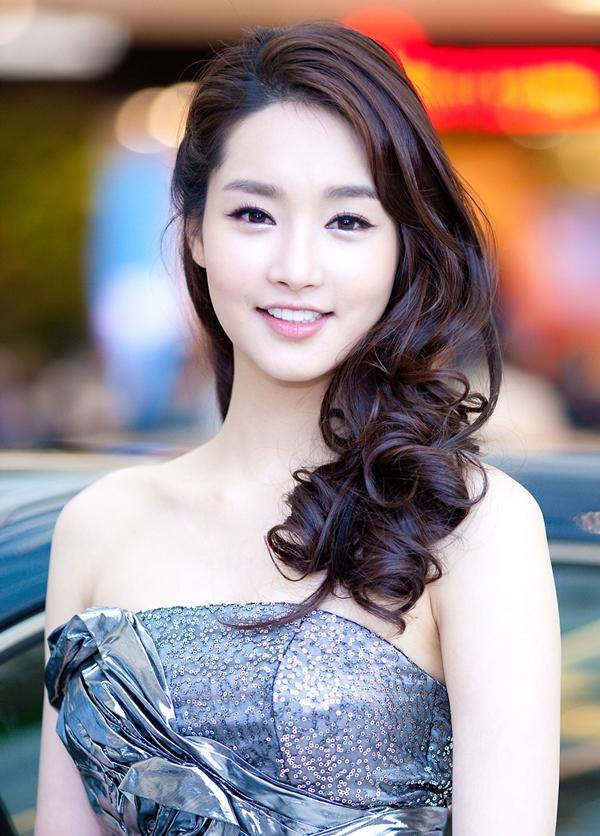 Mỹ nhân phẫu thuật thành bản sao Park Min Young: khiến bản gốc bị oan cả đời-5