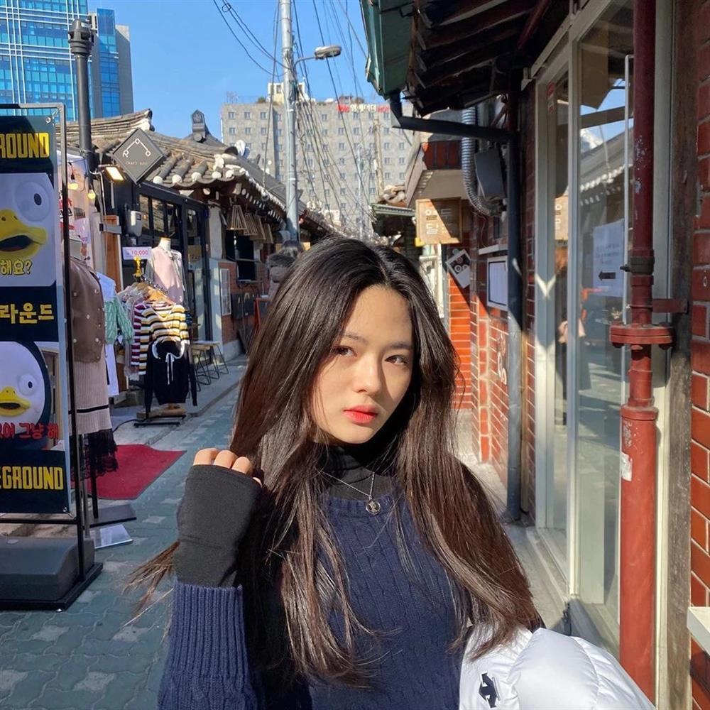 Kim Tae Ri đọ sắc sao nhí Người Hầu Gái, ai đẹp hơn?-8