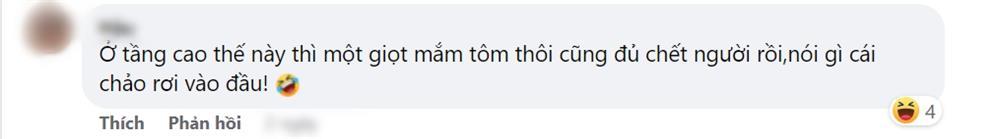 Người phụ nữ hồn nhiên nấu ăn xèo xèo trên cục nóng điều hòa-6