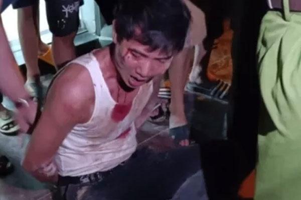 Nghi ngoại tình, chồng lái xe xông vào công ty vợ, ít nhất 1 người chết-1