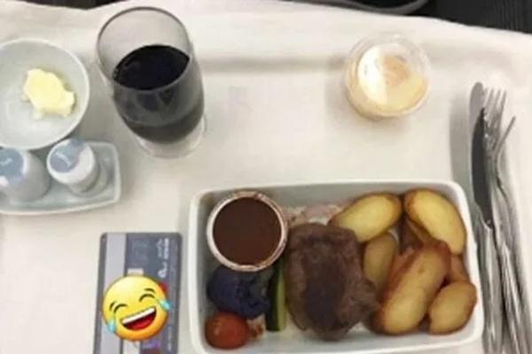 Rút thẻ ở cây ATM bị nuốt thẻ: 3 bước giúp bạn lấy lại dễ dàng-3