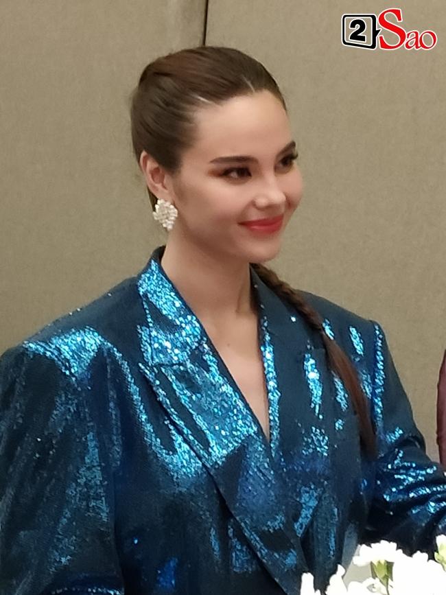 CAM thường lia Miss Universe Catriona: Nhan sắc choáng ngợp-9