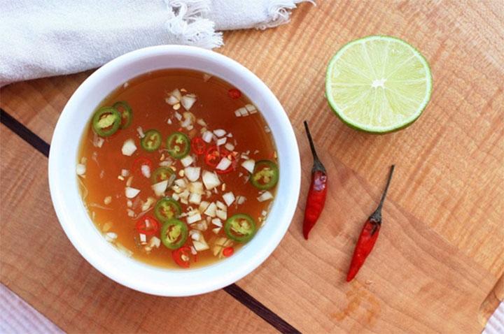 Nước mắm ngon nhưng 3 nhóm người đừng ăn nhiều kẻo rước họa-3