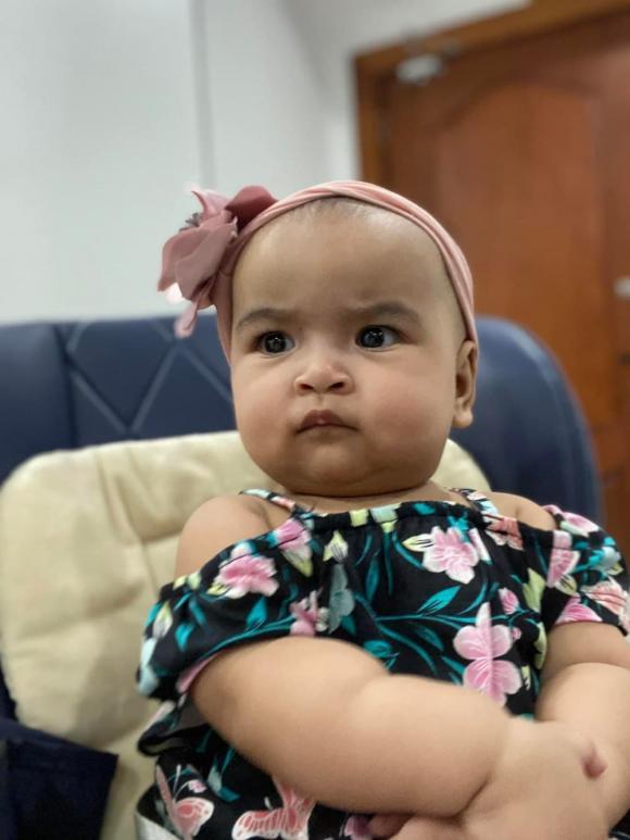 Võ Hạ Trâm cất công kẹp tóc cho con gái nhưng cái kết quá hài hước-1