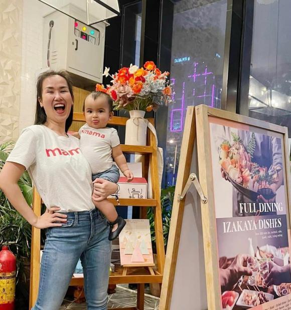 Võ Hạ Trâm cất công kẹp tóc cho con gái nhưng cái kết quá hài hước-2