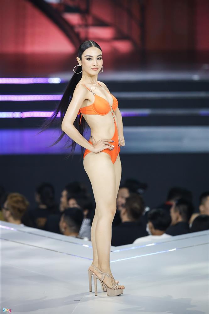 Ai đủ sức đăng quang Hoa Hậu Hoàn vũ Việt Nam 2022?-8