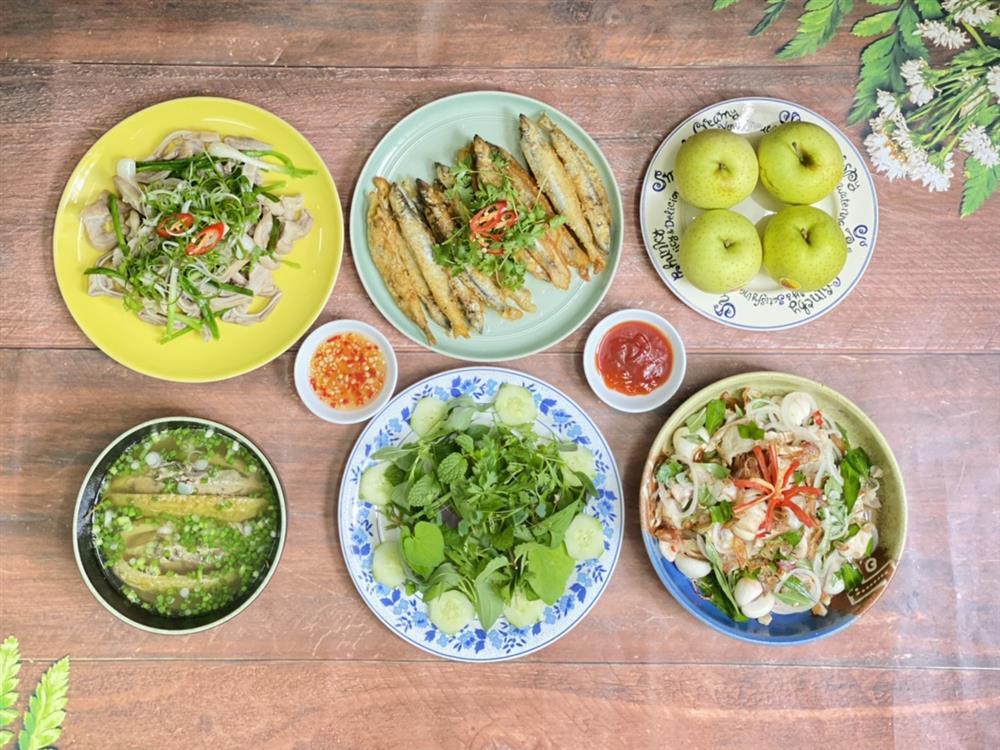 Thực đơn cuối tuần đáp ứng mọi khẩu vị từ già đến trẻ-1