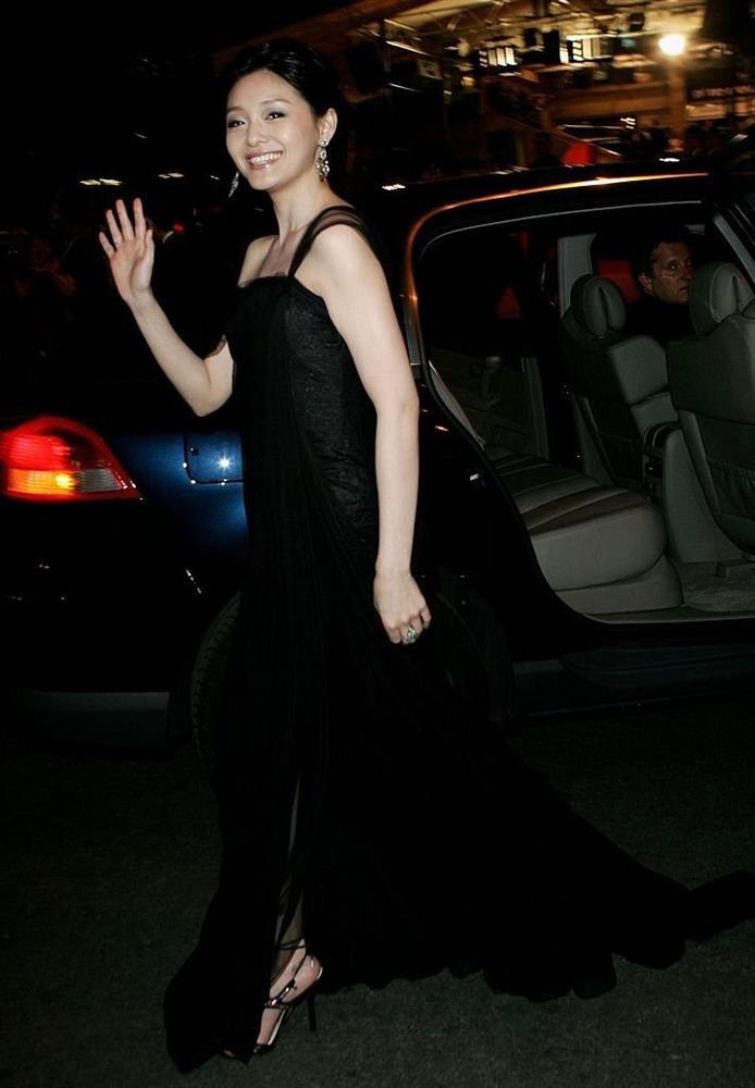 Vì sao Từ Hy Viên không bị thao túng trong showbiz?-2