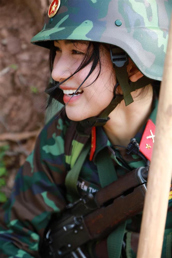 Tin showbiz Việt ngày 25/6: Trấn Thành tâm đầu ý hợp với Hari Won-2