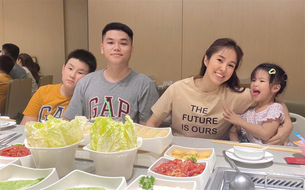 Tin showbiz Việt ngày 25/6: Trấn Thành tâm đầu ý hợp với Hari Won-4