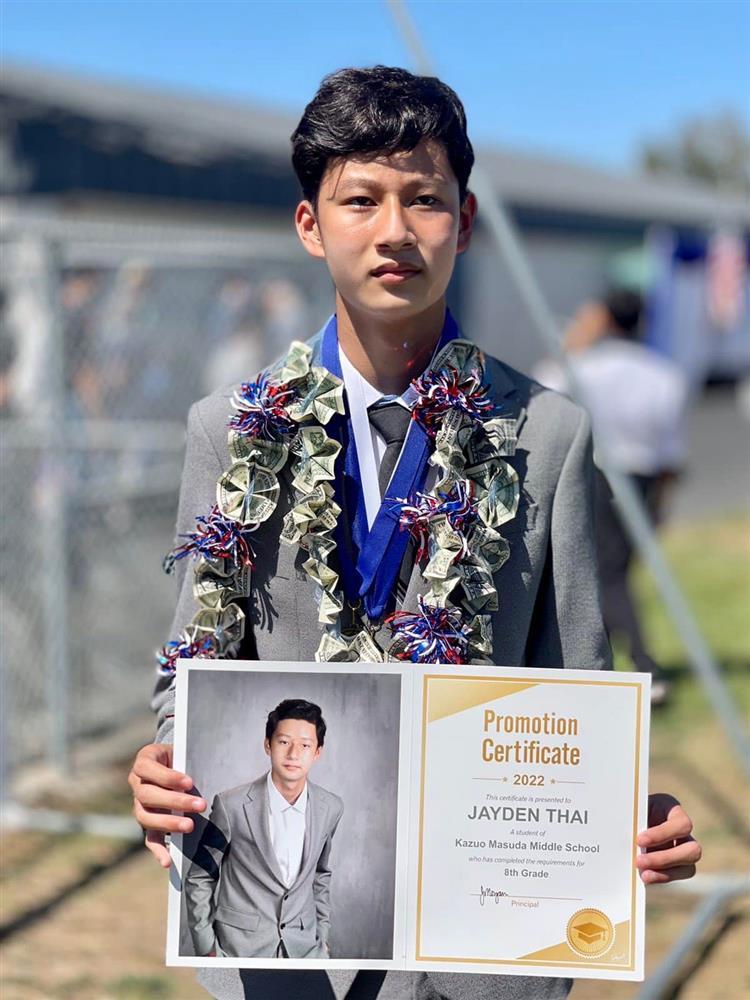 Tin showbiz Việt ngày 25/6: Trấn Thành tâm đầu ý hợp với Hari Won-10