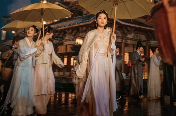 Vì sao Mộng Hoa Lục của Lưu Diệc Phi hot nhanh, nguội vội?-5