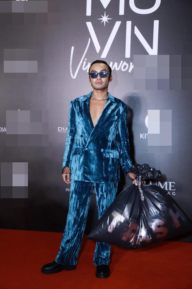 Những trang phục ô dề thảm họa ở chung kết Hoa hậu hoàn vũ VN-6