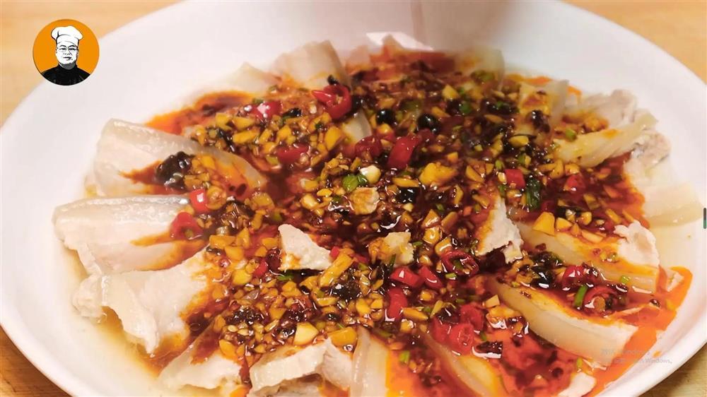 Hướng dẫn làm thịt lợn luộc theo cách mới, đãi khách cực ngon-1