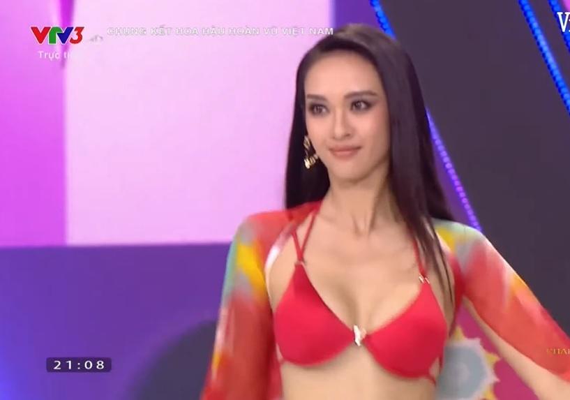 Top 16 trình diễn bikini-7