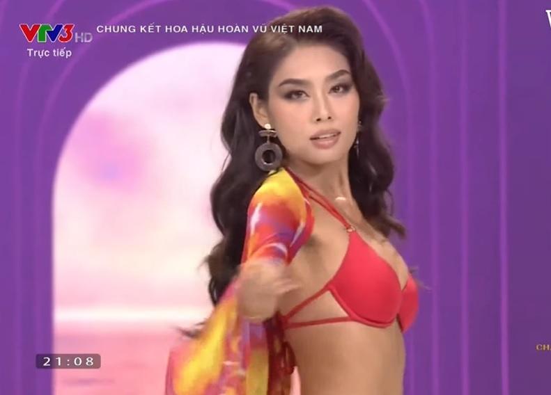 Top 16 trình diễn bikini-8