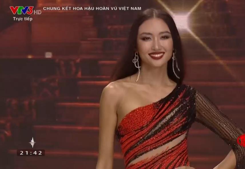 Top 10 thi trình diễn dạ hội-3